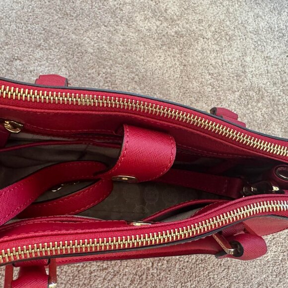 Michael Kors Purse - Picture 4 of 8